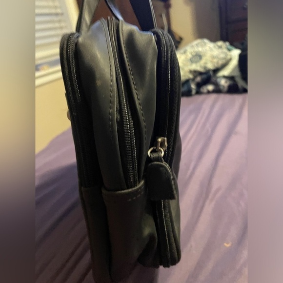 Unlisted By Kenneth Cole Black Multi Purpose Bag - Picture 10 of 10